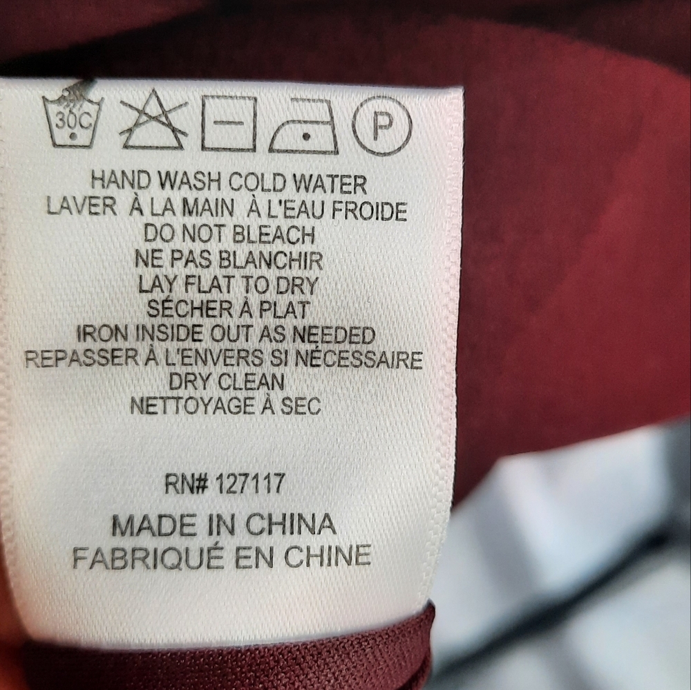 Belle Badgley Mischka Dress Size 4 Deep V Neck Burgundy Red Wine Cape Mini - Picture 12 of 16
